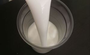 Emulsione di dispersione di PTFE